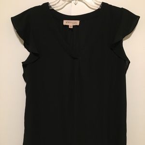 Black Blouse | V-Neck Top